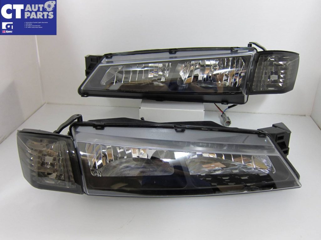 JDM Black HeadLights & Black Corner Lights for 96-98 Nissan Silvia S14 200SX-552