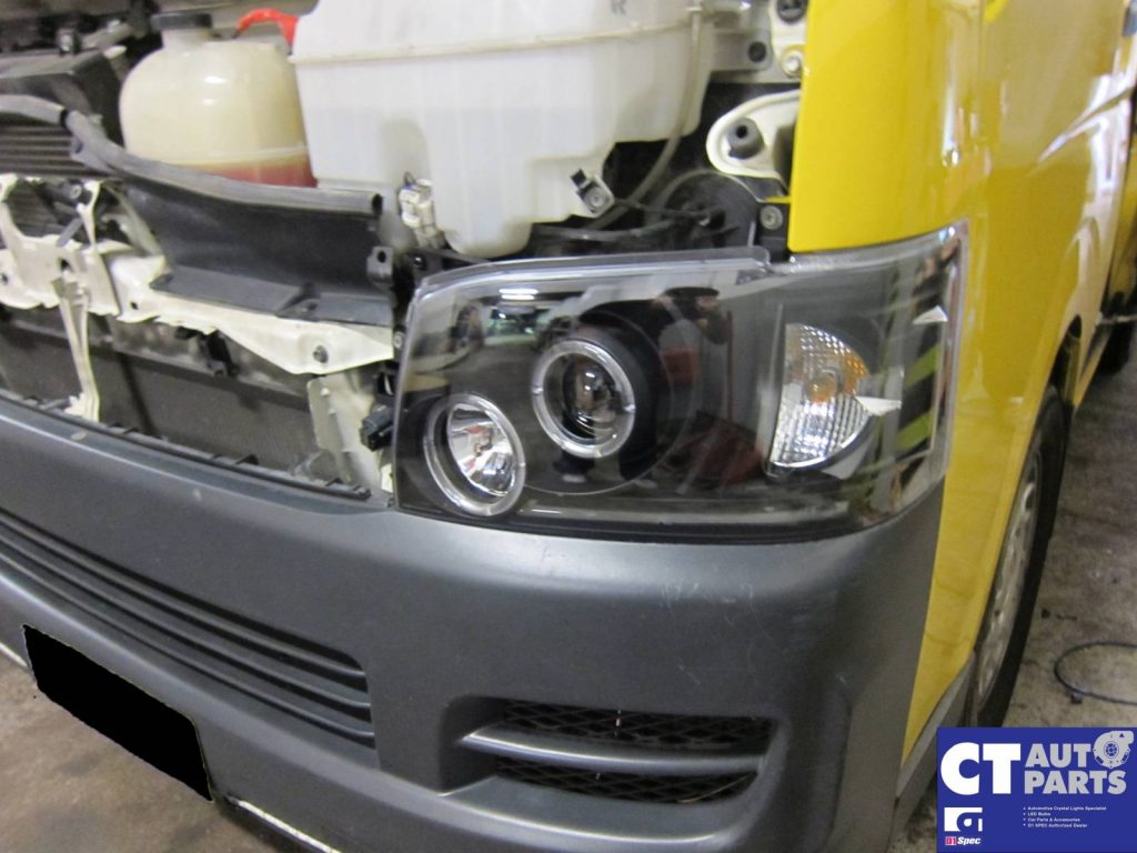 Black LED Angel Eyes Projector Head Lights for 04-10 Toyota Hiace -4920