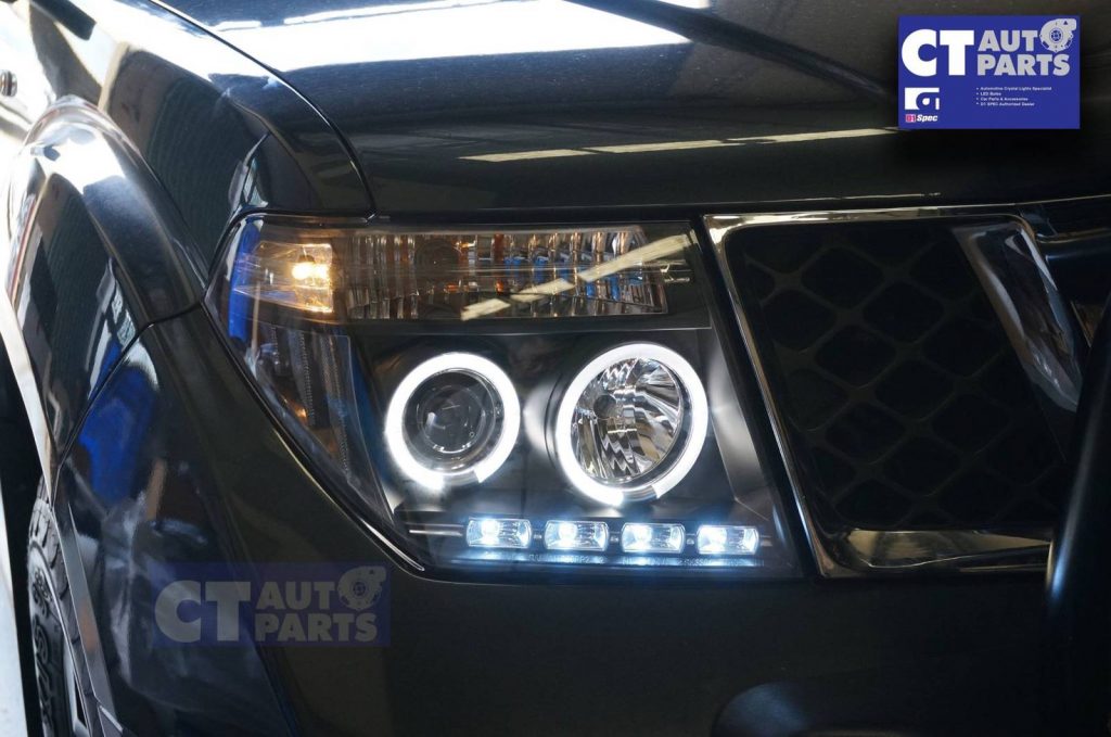 ANGEL-EYES Black HeadLight for PathFinder R51 Nissan Navara D40 CLR-0