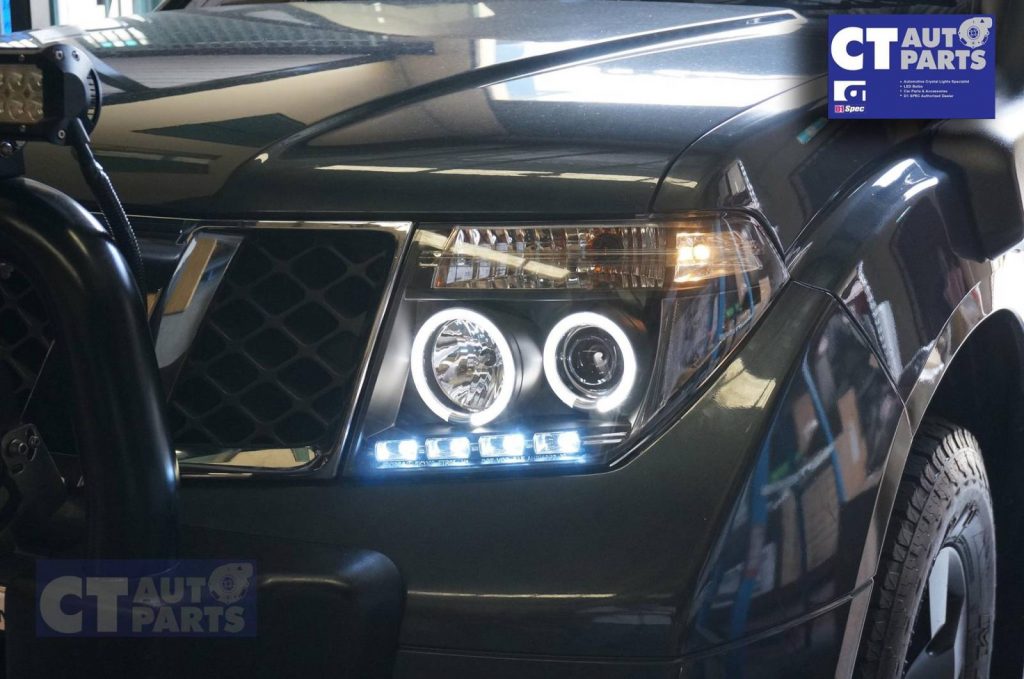 ANGEL-EYES Black HeadLight for PathFinder R51 Nissan Navara D40 CLR-6430