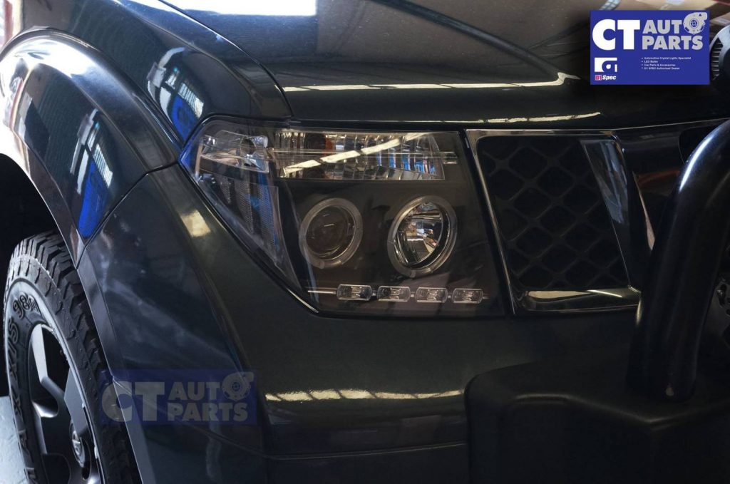 ANGEL-EYES Black HeadLight for PathFinder R51 Nissan Navara D40 CLR-6432