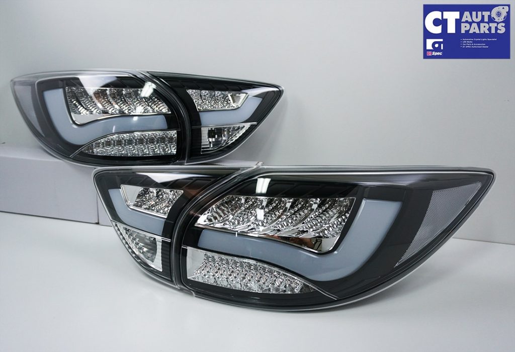 Black 3D LED Stripe Bar LED Blinker Tail lights for 12-15 Mazda CX-5 KE-7857