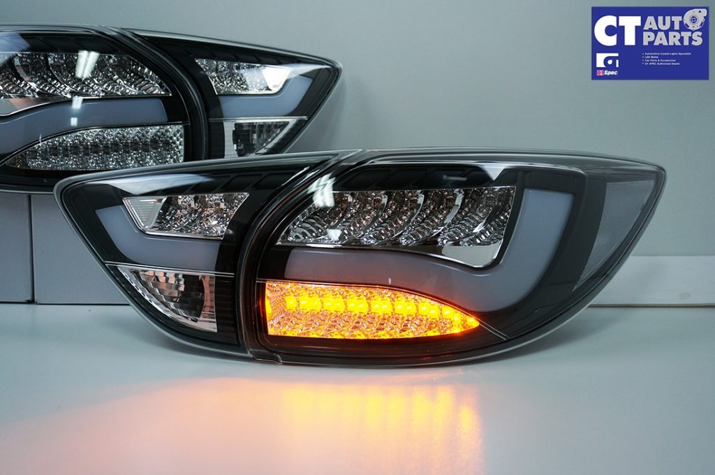 Black 3D LED Stripe Bar LED Blinker Tail lights for 12-15 Mazda CX-5 KE-7861