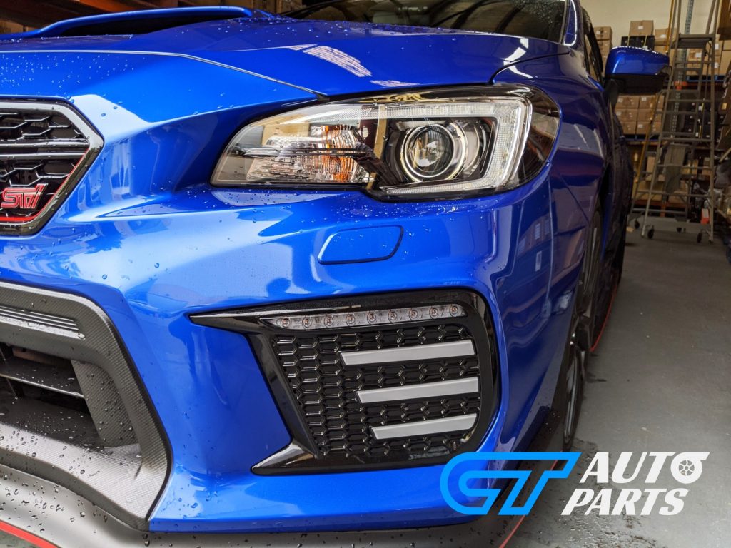 Gloss Black SMOKED 3D DRL Dynamic Signal Front Fog Light Bezels for MY18+ Subaru WRX/STI -12845