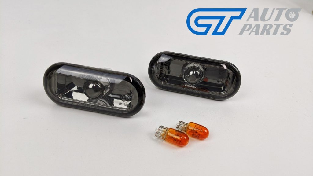 Black Side Indicators Repeaters Pair Set With Bulbs for 04-08 Ford Focus XR5 ZETEC-14149